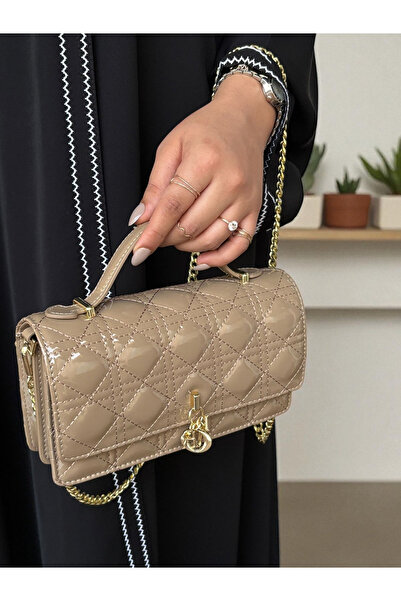 GENERAL High quality shoulder bag with accessories