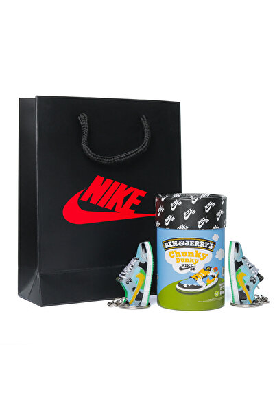 Nike SB Dunk "Low" "Ben & Jerry's Chunky Dunky" Keychain Set, Box and Bag