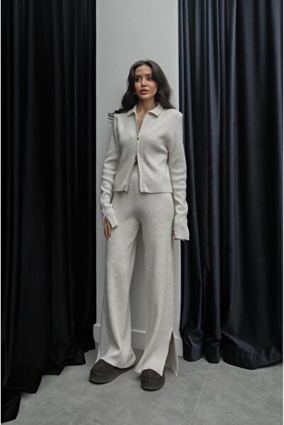 Havoş طقم تريكو بفتحة جانبية وسحاب بلون الكريم