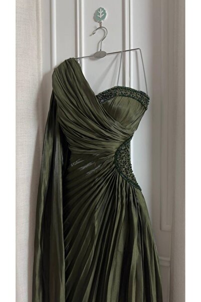 LAHFH Elegant olive dress