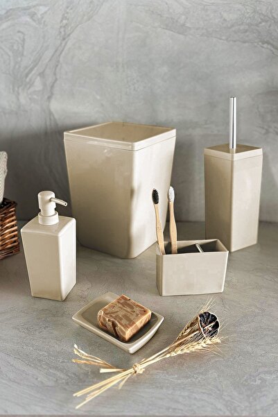 ozbience Şık ve kullanışlı banyo seti, modern tasarım ve pratiklik sunar