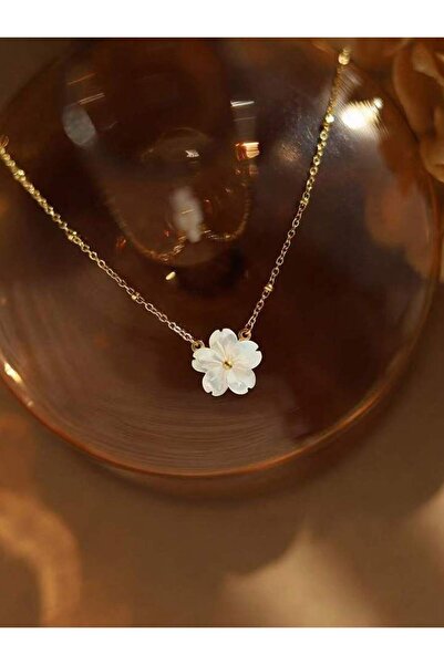 Choice قلادة من الفولاذ المقاوم للصدأ على شكل زهرة بيضاء رومانسية بلون ذهبي أ...