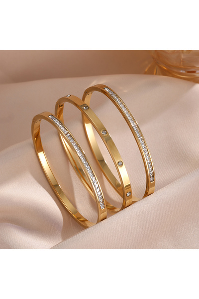 Choice مجموعة أساور Yupsk مكونة من 3 قطع من الفولاذ المقاوم للصدأ مرصعة بالزر...