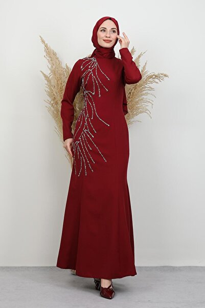 GİYZAMİLA فستان حيرانور تيسيتشر باللون العنابي