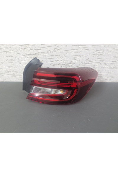 Orjinal RENAULT TALİANT SAĞ ARKA STOP LAMBASI SIFIR 2021-2024