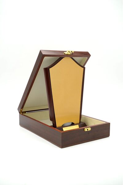 REX درع تكريم فاخر مقاس L مع صندوق خشبي و لوحة نحاسية للطباعة 69707