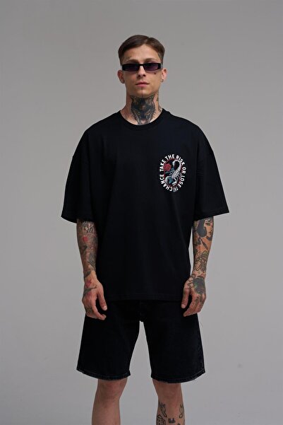 Machinist Unisex Oversized Scorpion and Rose Printed Cotton T-Shirt Black