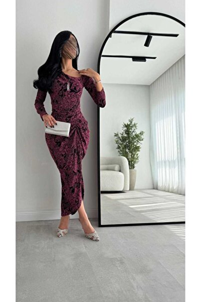 Generic "Crushing Elegance" Dress with Velvet Floral Print