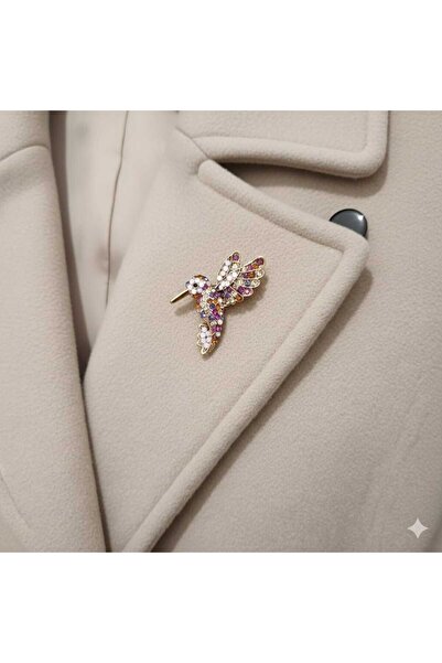 Daily Bazaar Işıltılı Sinek Kuşu Broş: Zarafet ve Canlılık