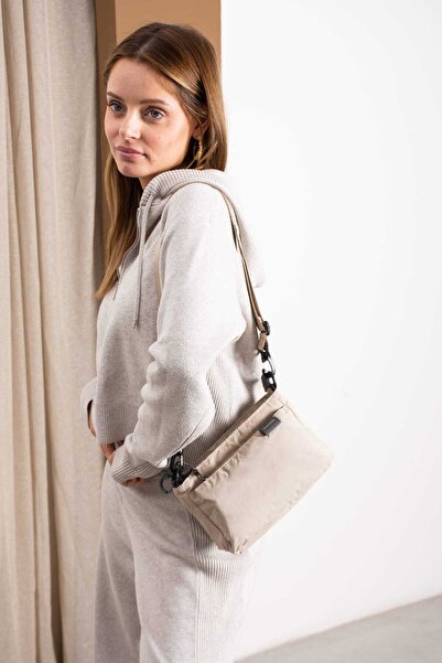 Sanmorris SANMORİS Kadın 3 Bölmeli Paraşüt Kumaş Çapraz Askılı Çanta