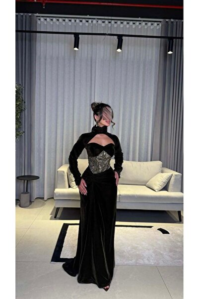 Generic "Midnight Elegance" velvet dress with a crystal corset