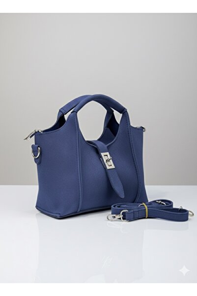 AVİVACOLLECTİON حقيبة يد وكتف وحقيبة كروس من أفيّا كيلت متوسطة الحجم