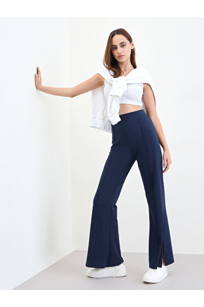 Styli Women Navy Blue Flare Leggings