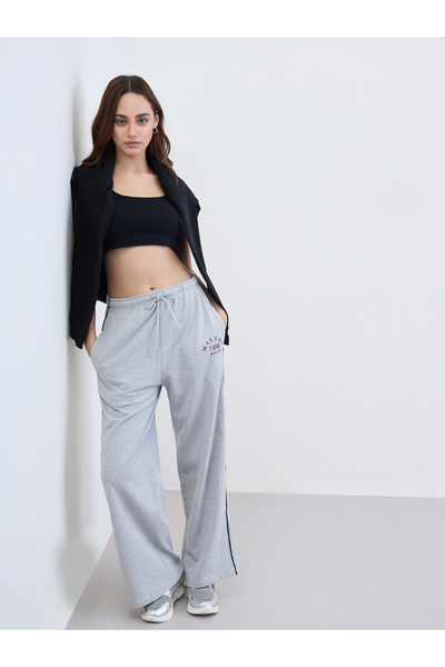 Styli Women Grey Wide Leg Joggers