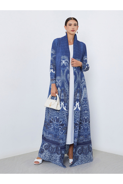 Take Two By Styli عباية بأكمام طويلة مطبوع بالكامل ومزخرفة ومكشكشة