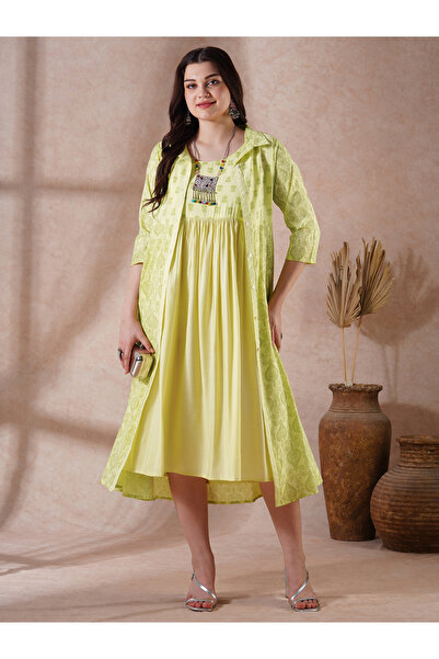 Globus By Styli فستان ميدي بحمالات بنمط عرقي وقميص قصير مطبوع