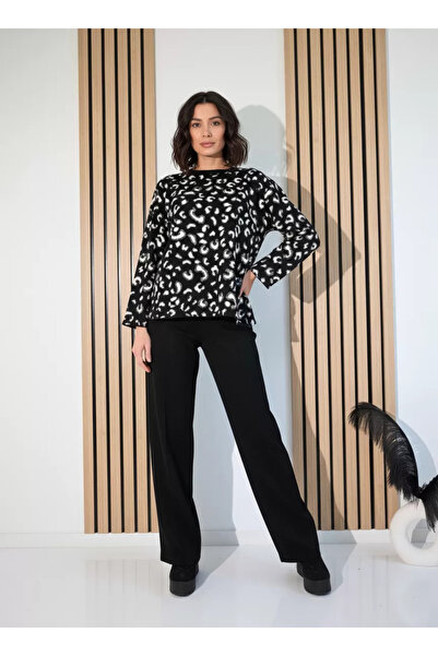 Zaira Women's black Fergie 2-piece knit suit #A1250 - One size fits all