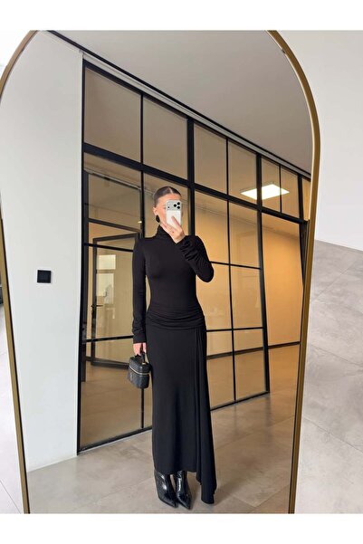 BB Bensu Buyruk ROCHIE BALKAŞ NEGRĂ CU DETALII CU BĂRĂ