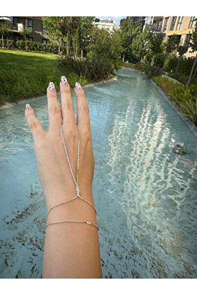 Xui Trend Marka Model Su Yolu Taş Detaylı Ve Zincir Detaylı Gold Kadın Bilezi...