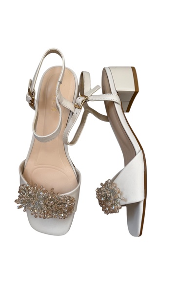 Epica Women's beige/nude sandals with thick heels and beads - Leather
