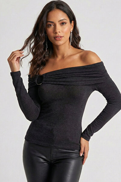 Sienza |   Γυναικεία μπλούζα με μαύρο γιακά Madonna SNZ2669