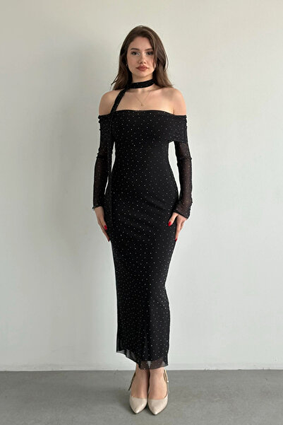 MARTYZ فستان مادونا بياقة من التول المرصع بالحجارة مع وشاح