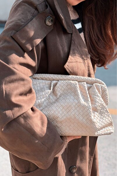 I Love Shoes Geantă clutch pentru femei Lurine din piele mată bej