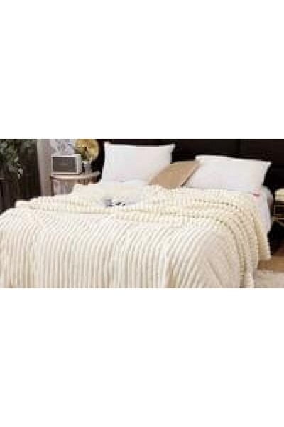 Cocolino Grofata Fluffy Blanket 200 x 230 cm, Cream