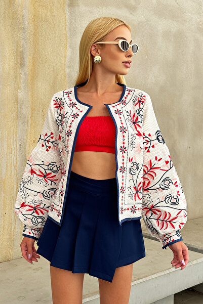 bacc Jachetă albă brodată pentru femei BCHESQ-251057