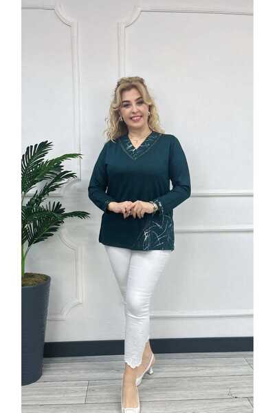 EMZAGİYİM بلوزة فضية على شكل حرف V