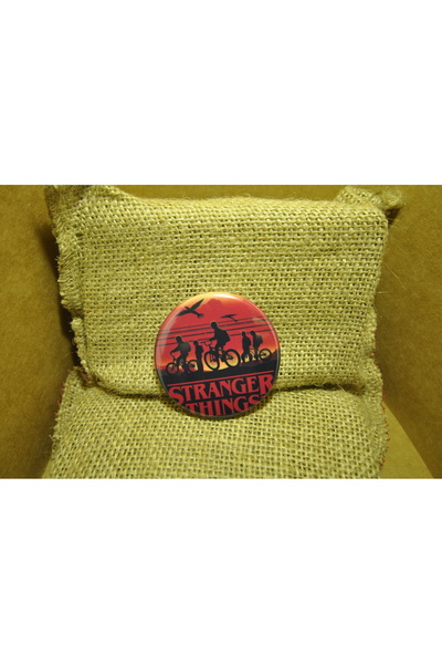 Fanom Stranger Things Rozet Koleksiyonu No5