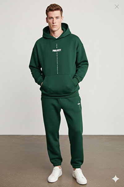 NİCE بدلة رياضية رجالية من Project بتفاصيل مطبوعة قصة فضفاضة بخيوط ثلاثية بغطاء رأس مصنوعة من القطن العضوي بنسبة 100% - طقم علوي وسفلي