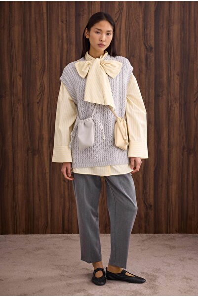 HEQA Crew Neck Sweater Light Gray