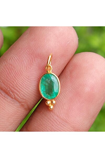 alpsilverart Gümüş El İşi Zümrüt Taşlı Minimal Kolye – Zarif, Şık ve Kişiye Ö...