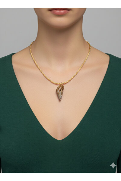 İki Cadı Tasarım Stylish Design Necklace with Mussel Shell Object Detail