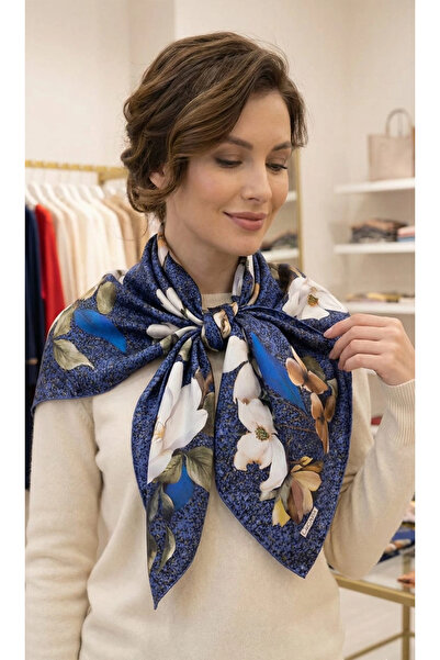 Levidor Flower Patterned Twill Silk Scarf-Blue