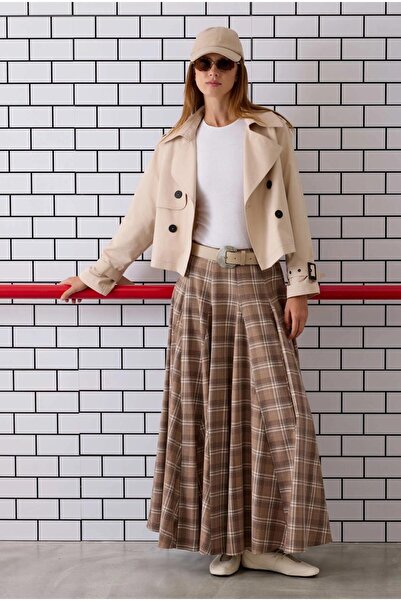 modapark.ist Kadın Etek Üstü Kısa Trençkot