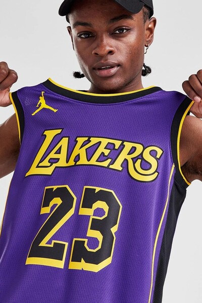 Nike Tricou de baschet pentru bărbați Dri Fit Los Angeles Lakers Statement Edition Lebron James Baschet pentru bărbați