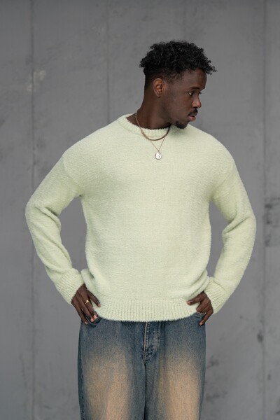 AKÇAYLAR supradimensionat Pulover sport casual cu gât rotund, cu pene, într-o...