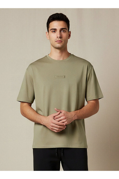 Kappa Men Regular Fit Crew Neck Short Sleeve Logo Applique T-shirt