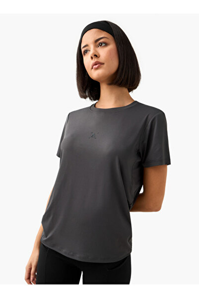 Adot تي شيرت الأداء النسائي