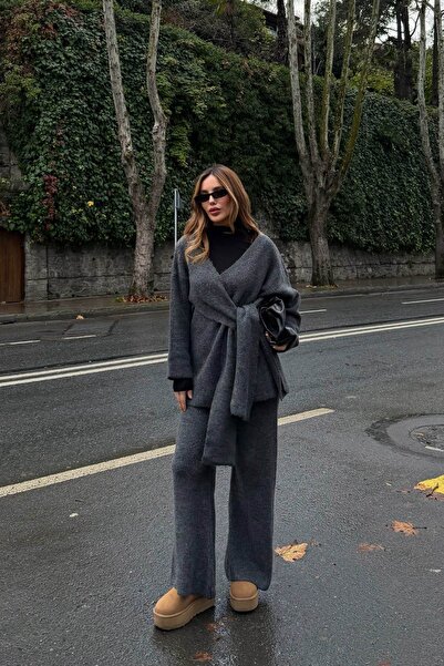 Laluvia Asymmetrical Collar Tied Knitwear Set - 25814