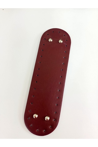 Sultan قاعدة حقيبة جلدية بيضاوية مرصعة بالمسامير مقاس 7*24 سم