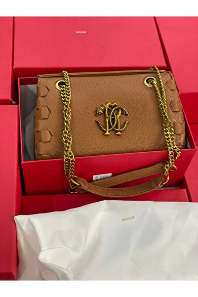 Generic A medium-sized brown shoulder bag adorned with a gold chain and side embroidery. A luxurious design with a unique logo, perfect for your evening out.