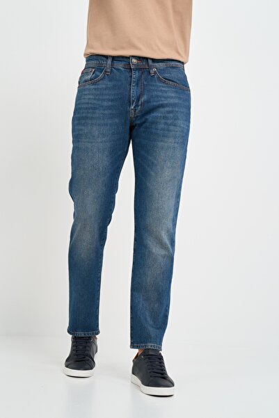 Lee Cooper Men's straight jeans, slightly faded look