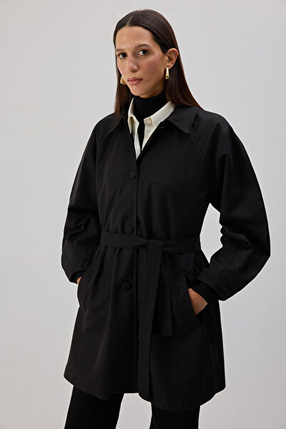 Touché Privé Brief Trench Coat with Belt