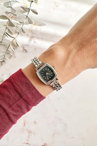 OQQO Lyra Black Dial Grey Cord Women's Wristwatch