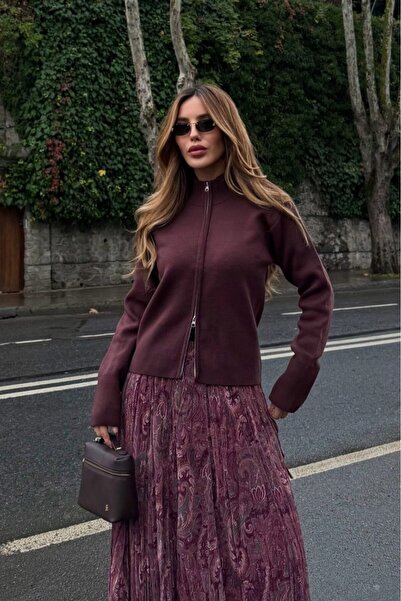 Laluvia Burgundy Zippered Cardigan - 251042