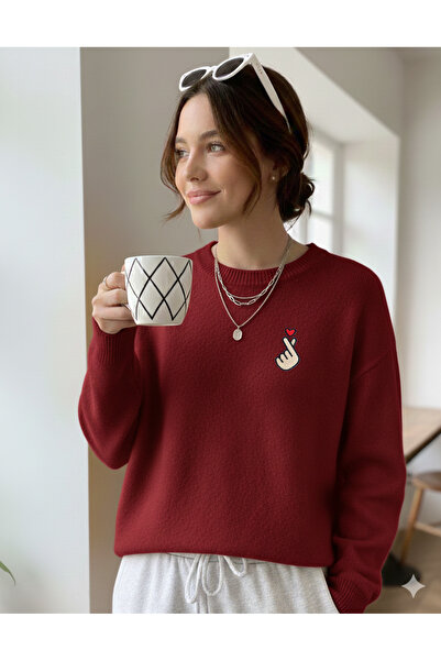 FAVORİST سترة نسائية محبوكة من قماش ناعم للغاية مطرزة على شكل قلب