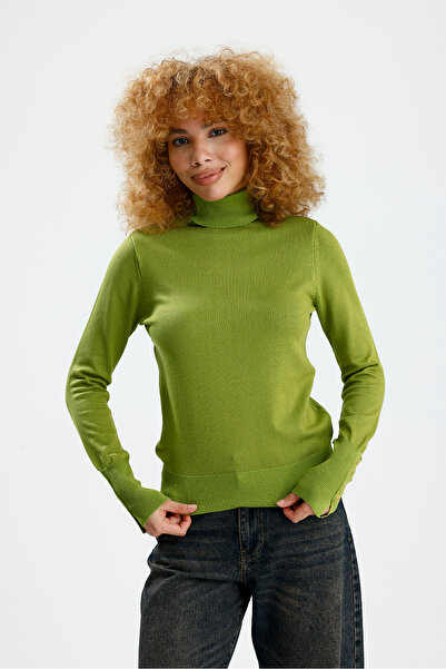 Figo Women's High-Top Sweater with Sleeves